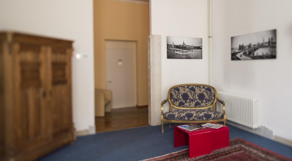 Apartment Hotel Констанц Екстериор снимка